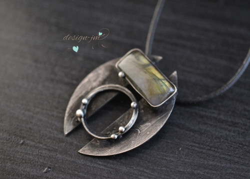 Tajemný amulet... — foto 4