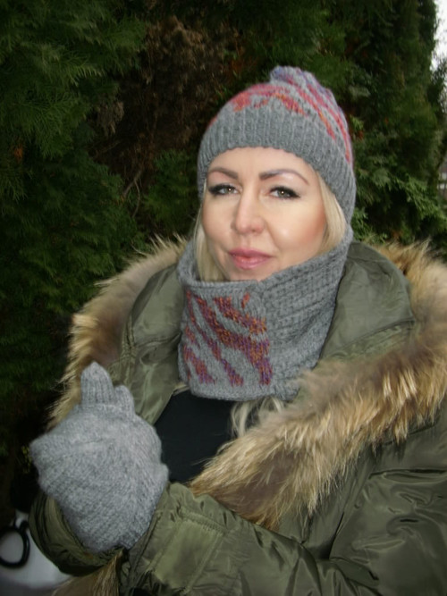 Čepice,nákrčník,palčáky - výprodej — foto 3