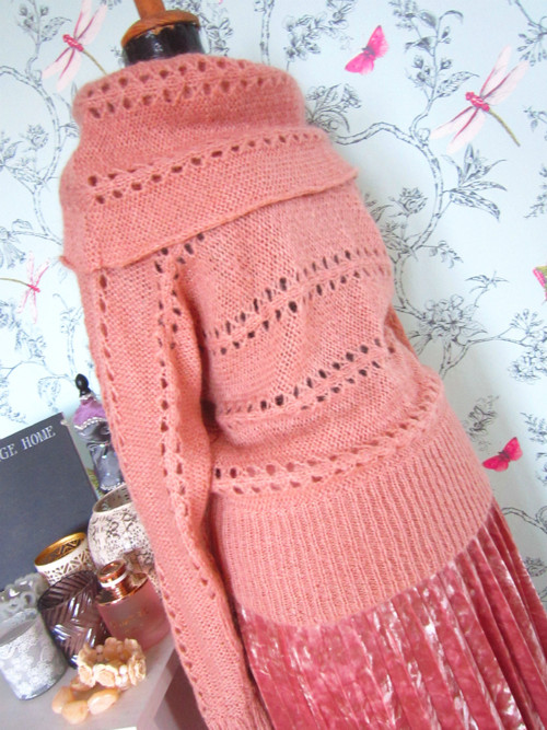Svetr powder pink — foto 3