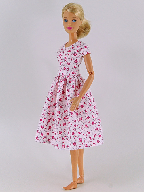 Barbie - Bílorůžové šaty — foto 2