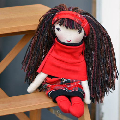 Do červeného kára oblečená — foto 2