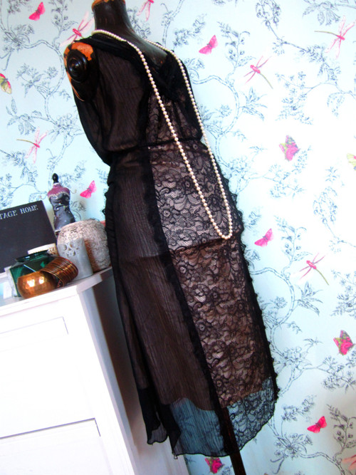 Šaty ve stylu 20. let — foto 3