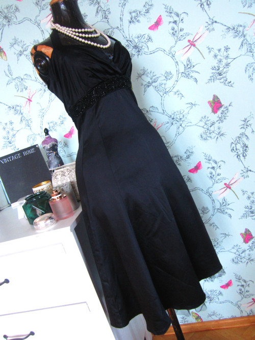 Little black dress — foto 3