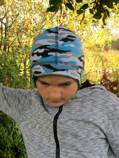 Čepička " TYRKYSOVÝ MASKÁČ" — foto 3