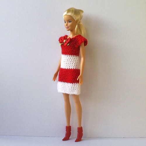 Oblečky pro Barbie - šaty + botičky — foto 2