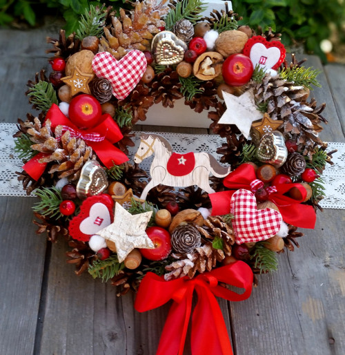 Adventní věnec s koníkem — foto 4