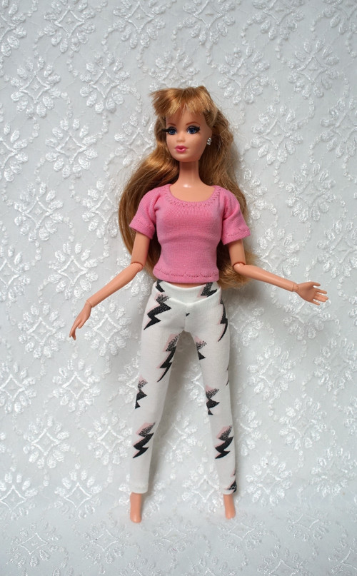 Komplet pro Barbie — foto 2