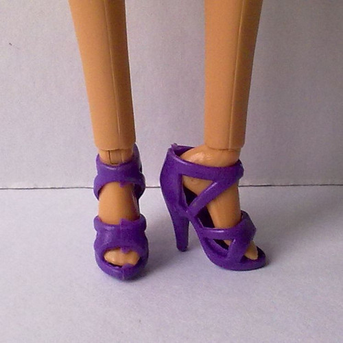 Oblečky pro Barbie - šaty + botičky — foto 3