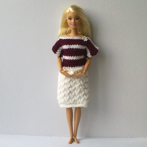 Oblečky pro Barbie - šaty + botičky — foto 3