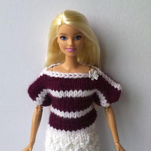 Oblečky pro Barbie - šaty + botičky — foto 2