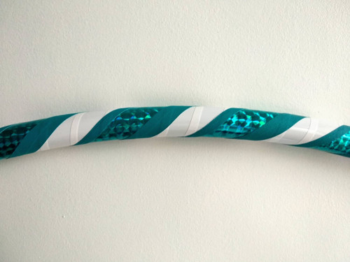 Obruč na hooping zelenomodro-bílá 80 cm — foto 3