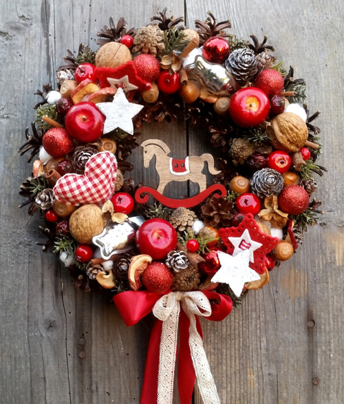 Adventní věneček s koníkem — foto 3