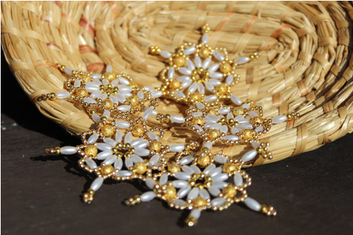 Zlatobílá vločka - 5 cm (stardust) — foto 3