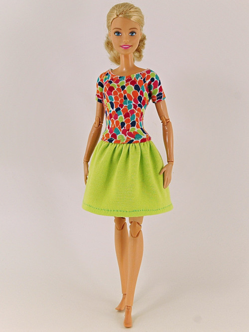 Barbie - Veselé šaty — foto 2