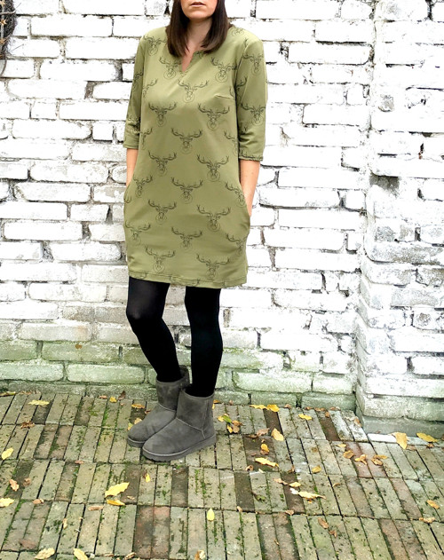 Deer khaki - oversized,kapsy, výstřih do V — foto 3