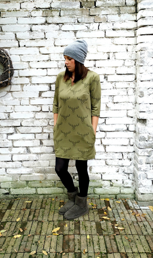 Deer khaki - oversized,kapsy, výstřih do V — foto 4