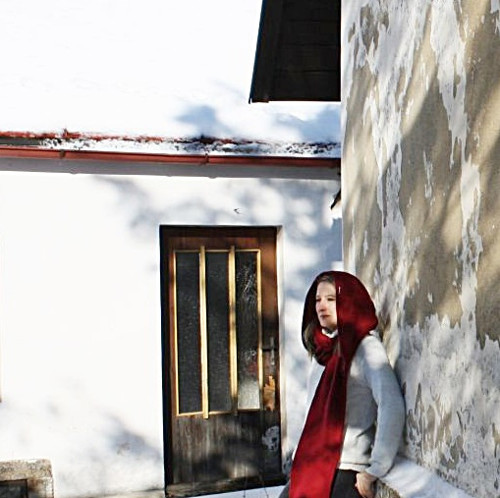 HIGH QUALITY: Šála s kapucí BORDÓ — foto 2