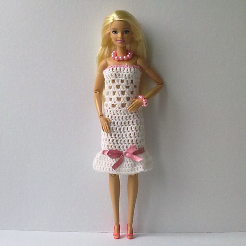 Oblečky pro Barbie - šaty, šperky + botičky — foto 4