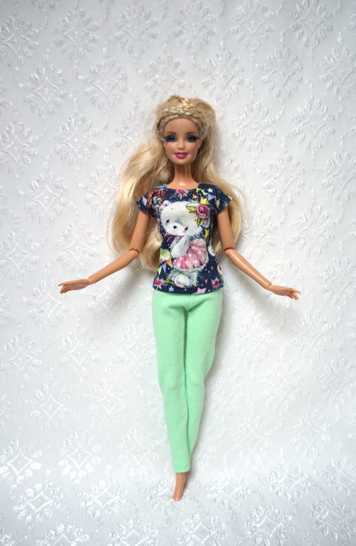 Komplet pro Barbie — foto 2