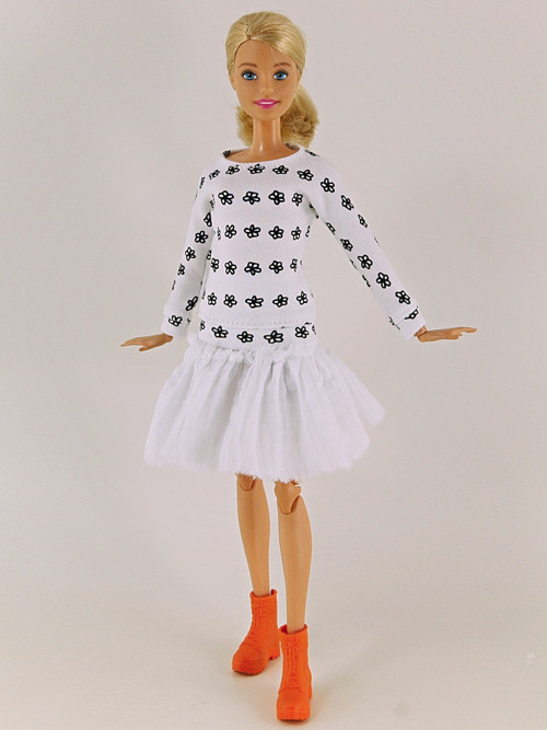 Barbie - Mikina černobílá — foto 2