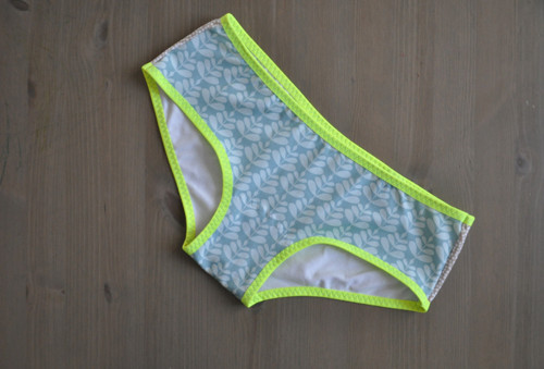 Cosy & Cutty kalhotky vel. M — foto 2