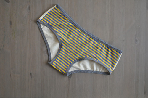 Cosy & Cutty kalhotky vel. M — foto 2