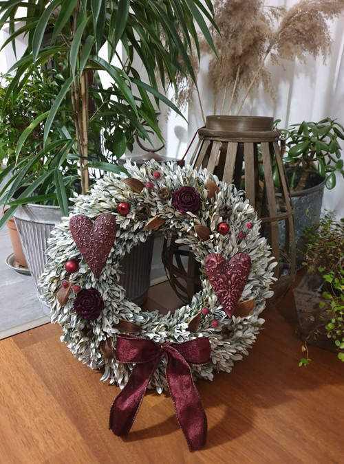 VÁNOČNÍ VĚNEC SE SRDÍČKY průměr 38cm — foto 5