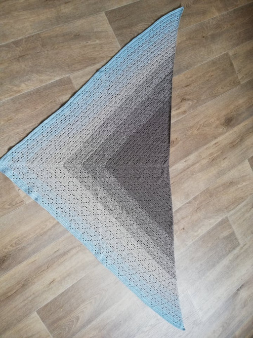 Velký srdíčkový šátek — foto 3