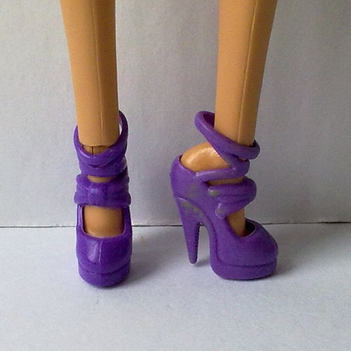 Oblečky pro Barbie - šaty + botičky — foto 3
