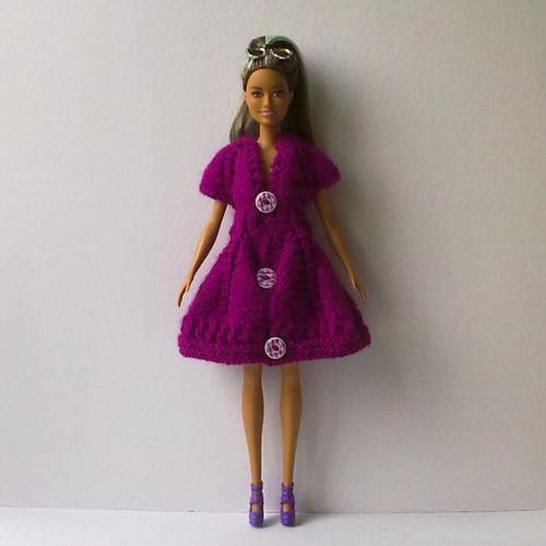 Oblečky pro Barbie - šaty + botičky — foto 2