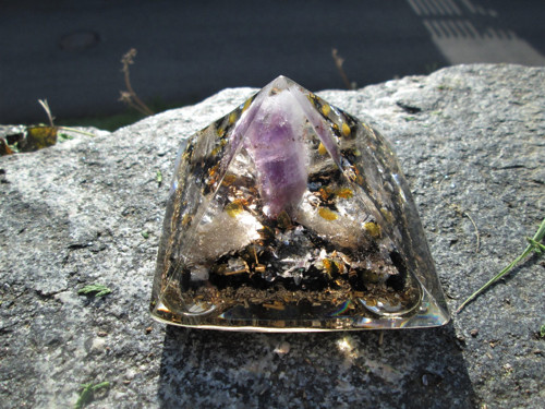 Org. pyramida ,, Dar života " — foto 2