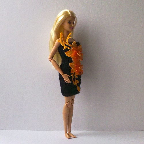 Oblečky pro Barbie - elegantní šaty — foto 4
