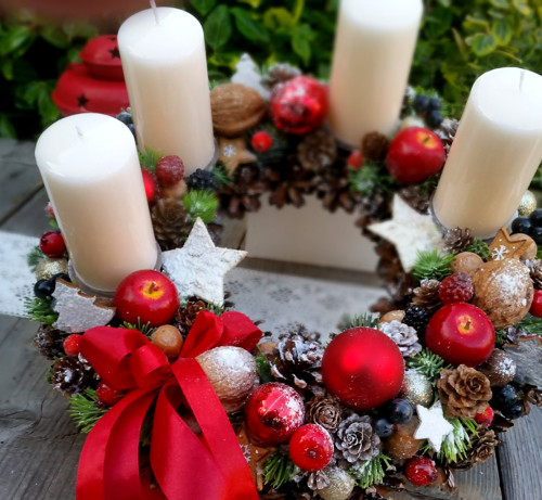 Adventní věnec s ovocem — foto 3