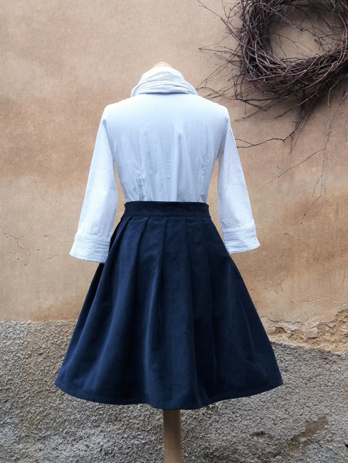 Zimní Manšestrová Sukně — foto 2