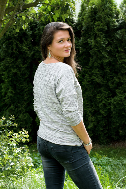 Pohodlná halenka — foto 3