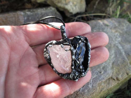 Talisman ,, Nespoutané Lásky " — foto 5