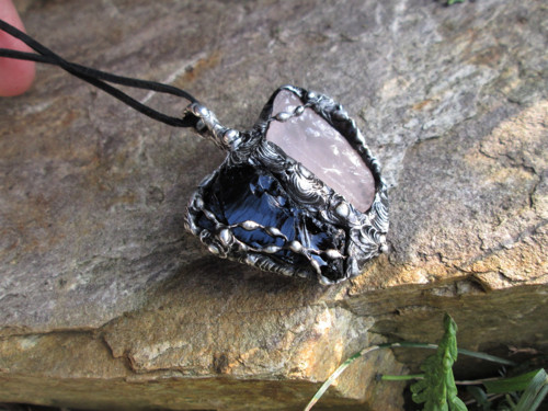 Talisman ,, Nespoutané Lásky " — foto 6
