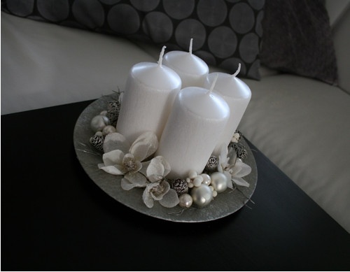 Adventní svícen s magnoliemi — foto 2
