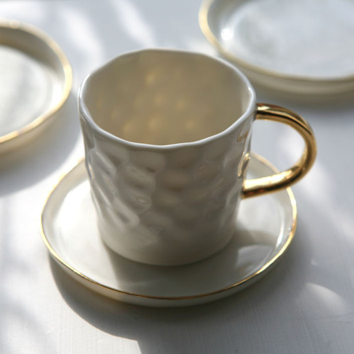 Talířek (porcelán) — foto 5