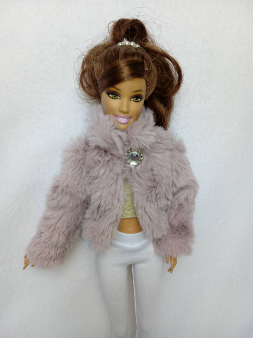Kožíšek pro Barbie — foto 2
