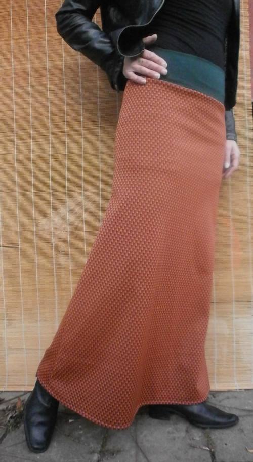 Barevná dlouhá sukně — foto 2