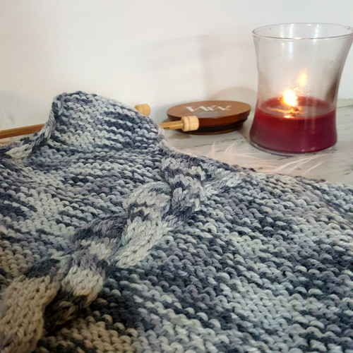 Dětská pletená (MERINO) vesta s copem — foto 3