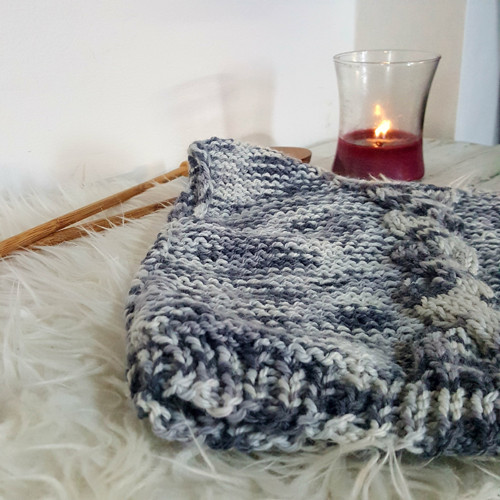 Dětská pletená (MERINO) vesta s copem — foto 4