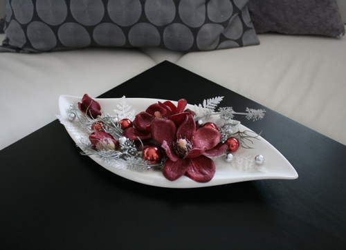 Vánoční dekorace s magnoliemi — foto 4