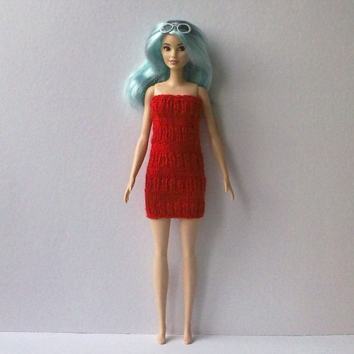 Oblečky pro Barbie - kabátek, šaty — foto 4