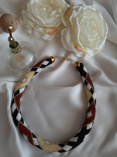 Večerní elegance — foto 2