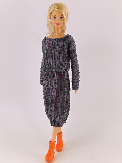 Barbie - Fialovošedé šaty — foto 3