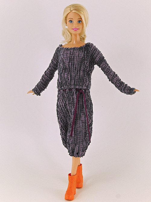 Barbie - Fialovošedé šaty — foto 2