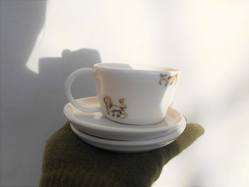 Porcelánový podšálek — foto 2