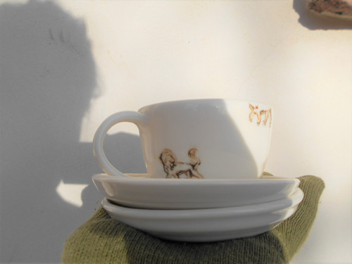 Porcelánový podšálek — foto 3